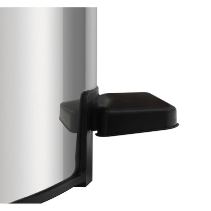 Basurero de acero con pedal