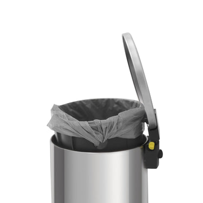 Basurero de acero con pedal