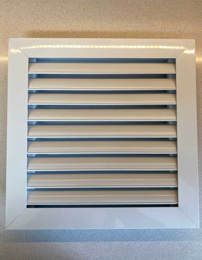 rejilla de ventilación blanca