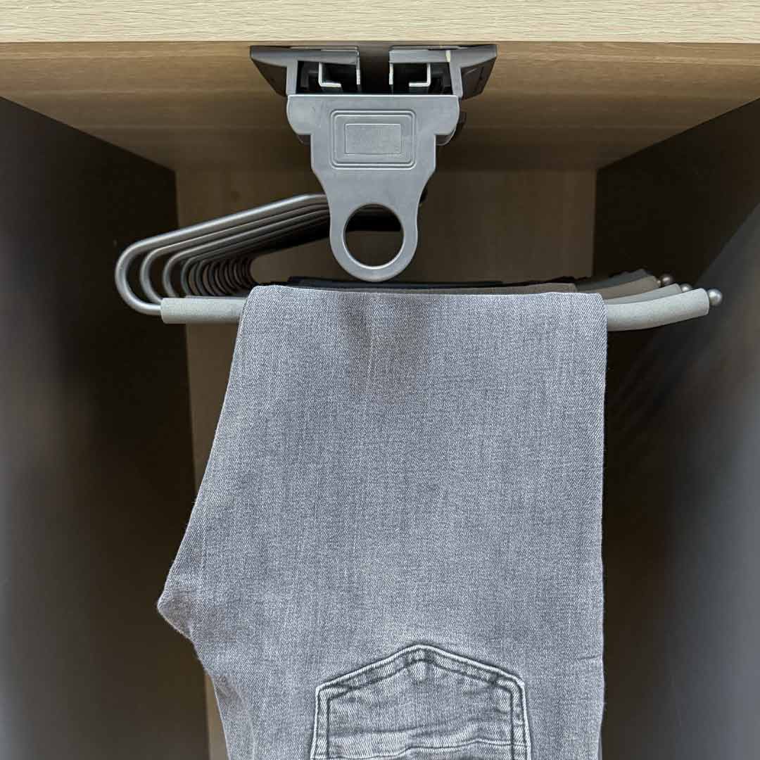 Pantalonera extraíble de 10 brazos